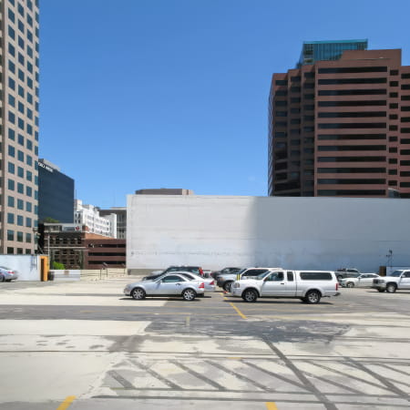 832 South Francisco Street